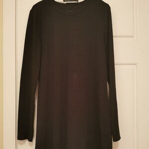 Lululemon T-shirt dress